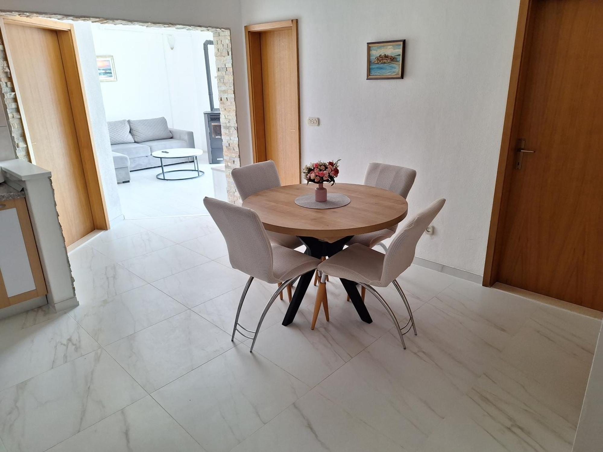 Apartment Tre Strade บาชกาโวดา ภายนอก รูปภาพ